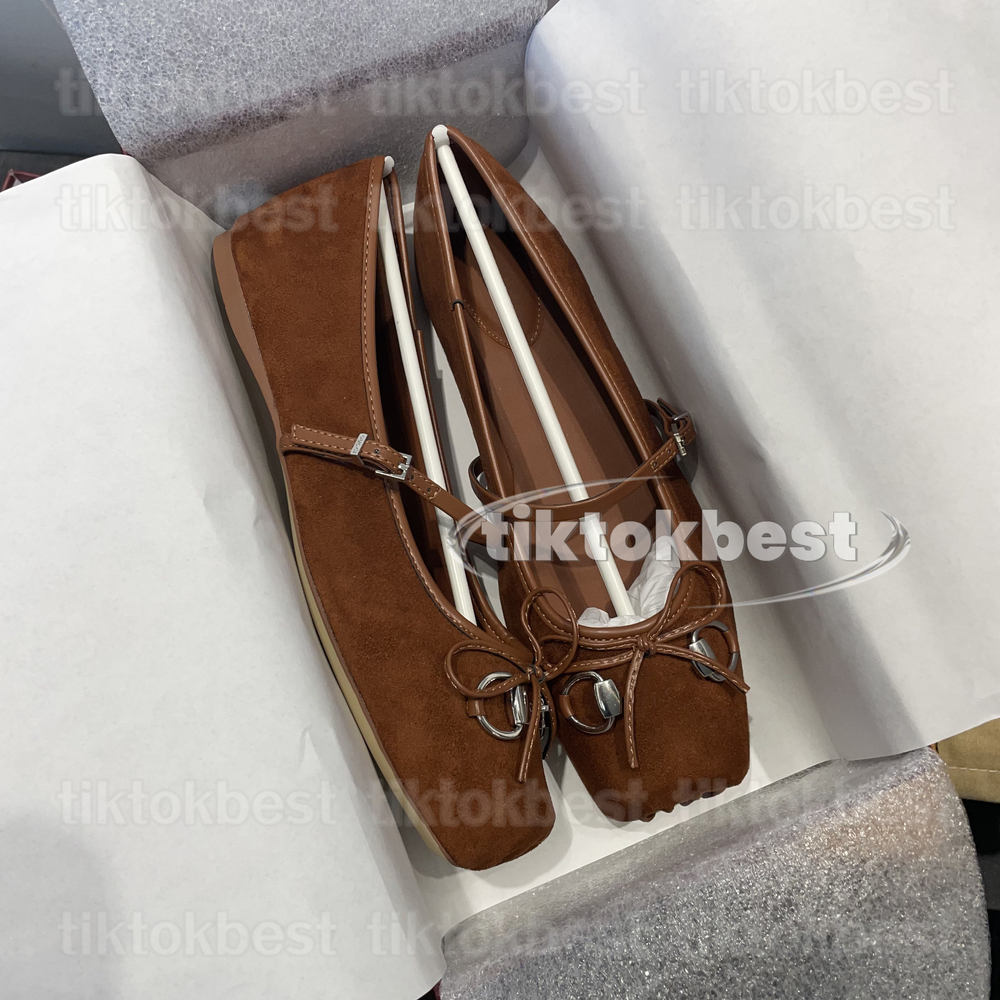 Ballet flat Paris Designer Professional Dance Shoes Satin ballerinas Bowknot Round toe Shallow Mouth Single Shoe Mary Jane comfortable sandals women Loafers 02