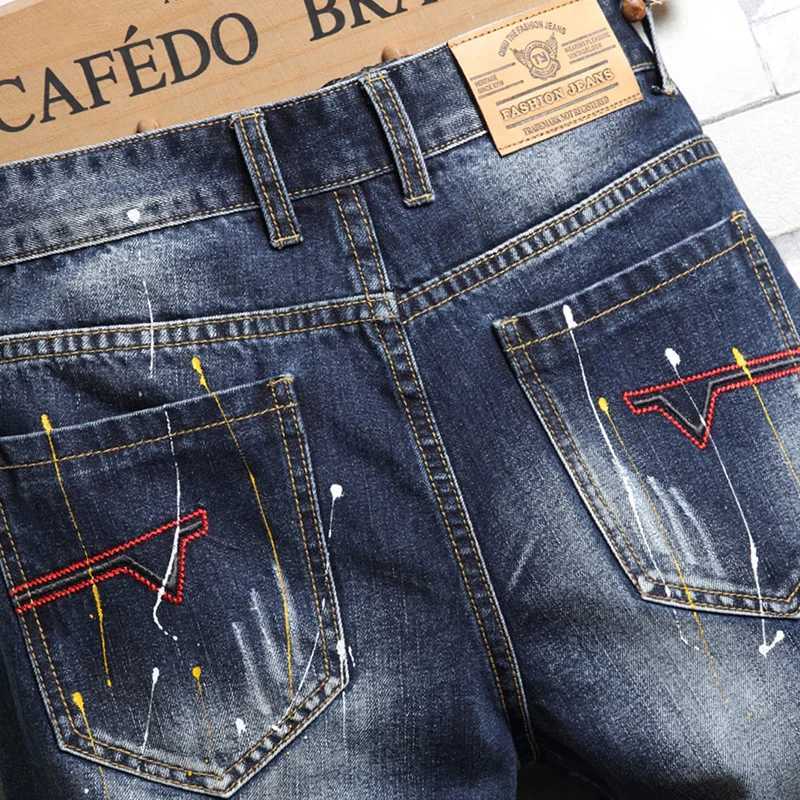 2022 Fashion Graffiti Ripped Mens jean shorts Patch Raggedy Five-cent Beggar Denim Pants High Quality Brand Jeans Men ClothingXJ250114