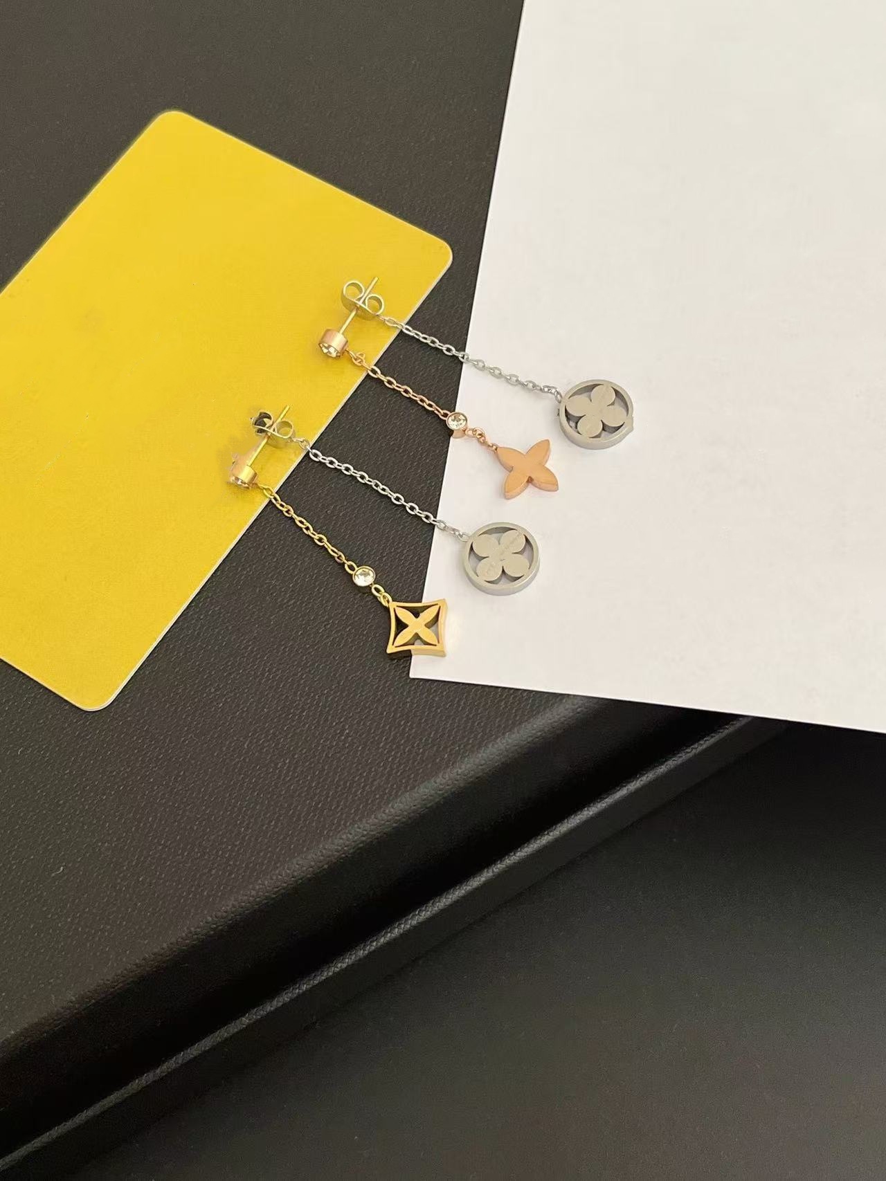 girls earrings designer earrings for woman large dangle letter long tassel V stud drop earrings for girl women 18K gold silver filled steel part bling earring