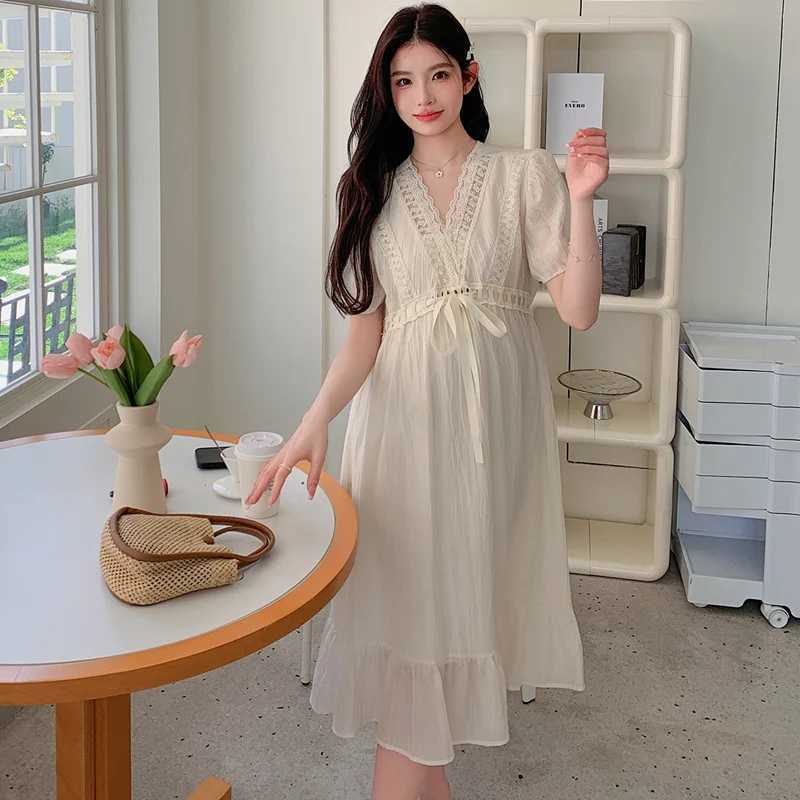 Summer short sleeved maternity dress Drstring waist hollow lace patch work V-neck maternity beach dress holiday dress W250113