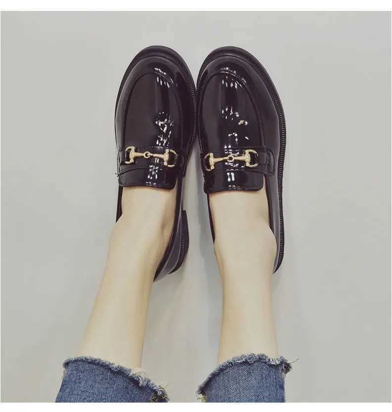 Withered British style fi elegant buckle patent leather solid hedging loafers women shoes women flat shoes womenXJ250113
