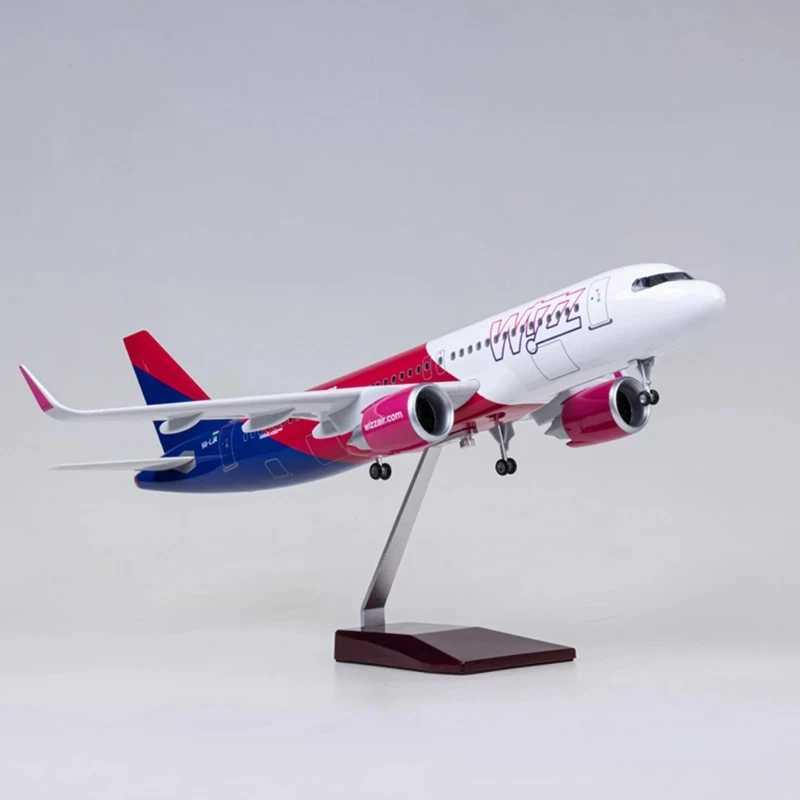 1/80 Scale 47cm 320 Aircraft A320 NEO Wizz Air Airlines Light Model with Landing Gear and Lights Resin Die-cast Aircraft Mode X250114