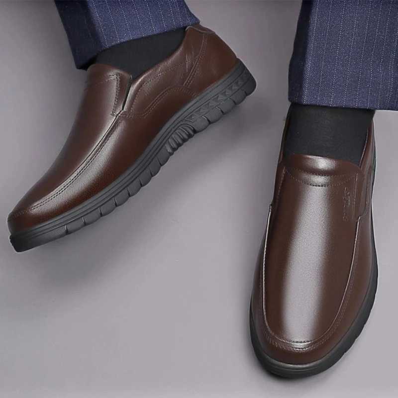 Mens Leather Shoes Casual Round Head Business Party Dresses Loafers Comfortable Lightweight Oxfords Zapatos Hombre De VirXJ250113
