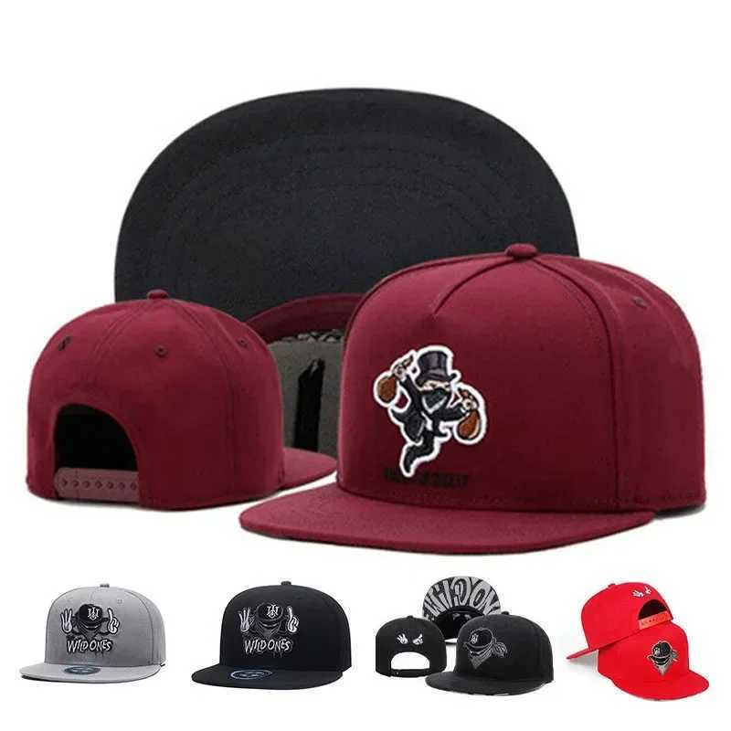 Luxury brand embroidered retro baseball Cs mens bone Snback black sports hat street hip-hop C hat Gorras Hombre W250113