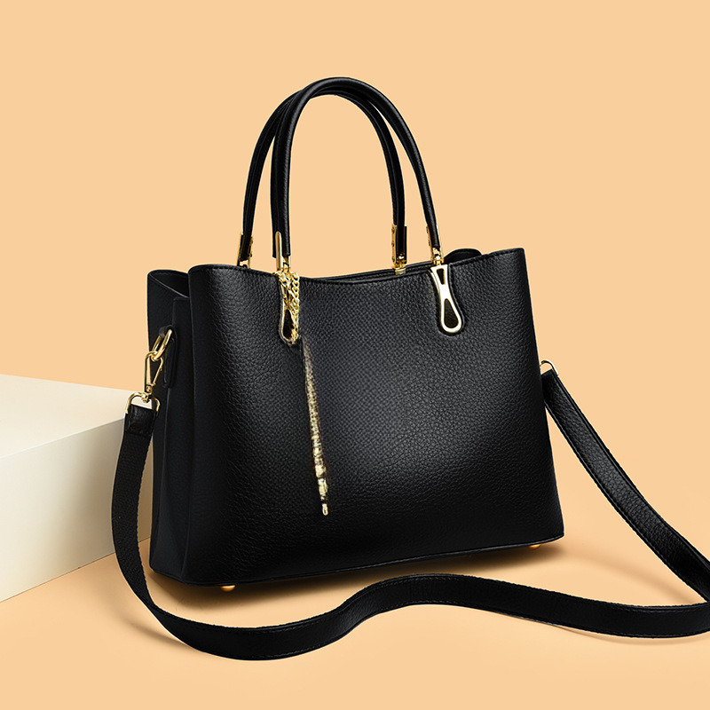 Brand Handheld Women's 2024 New Elegant Practical Large Capacity Versatile Shoulder Crossbody Bag