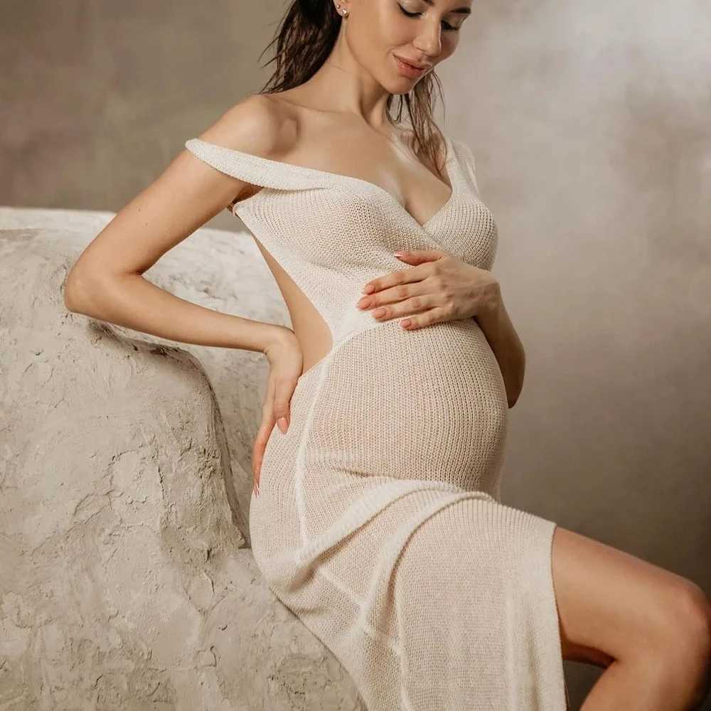 Photo shoot of stretch cotton maternity clothing without back transparent split type long maternity clothing W250113