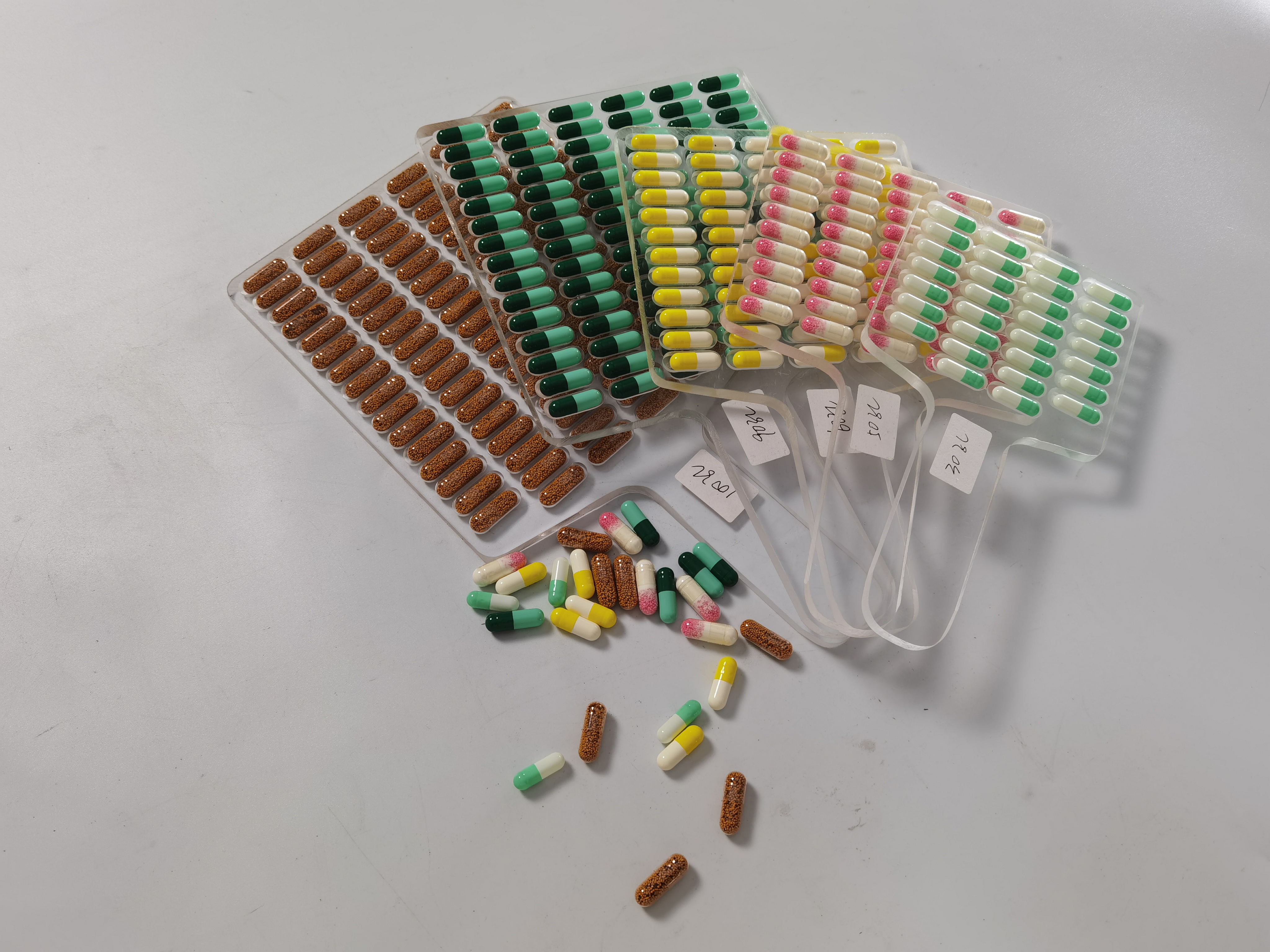 10 30 50 60 90 100 120 Holes Manual Capsule Counter Hand Pill Counting Board Tray Plate for size #0