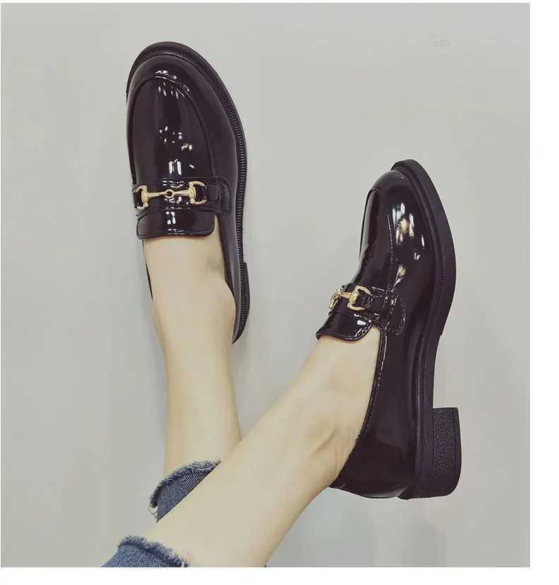Withered British style fi elegant buckle patent leather solid hedging loafers women shoes women flat shoes womenXJ250113