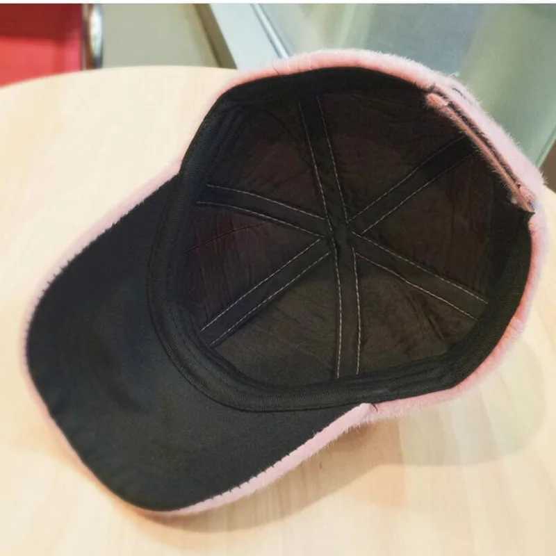 Winter thick womens fur ball hat letter M baseball C retro cs female bone gorras curve suitable for washing retro dad hat W250113