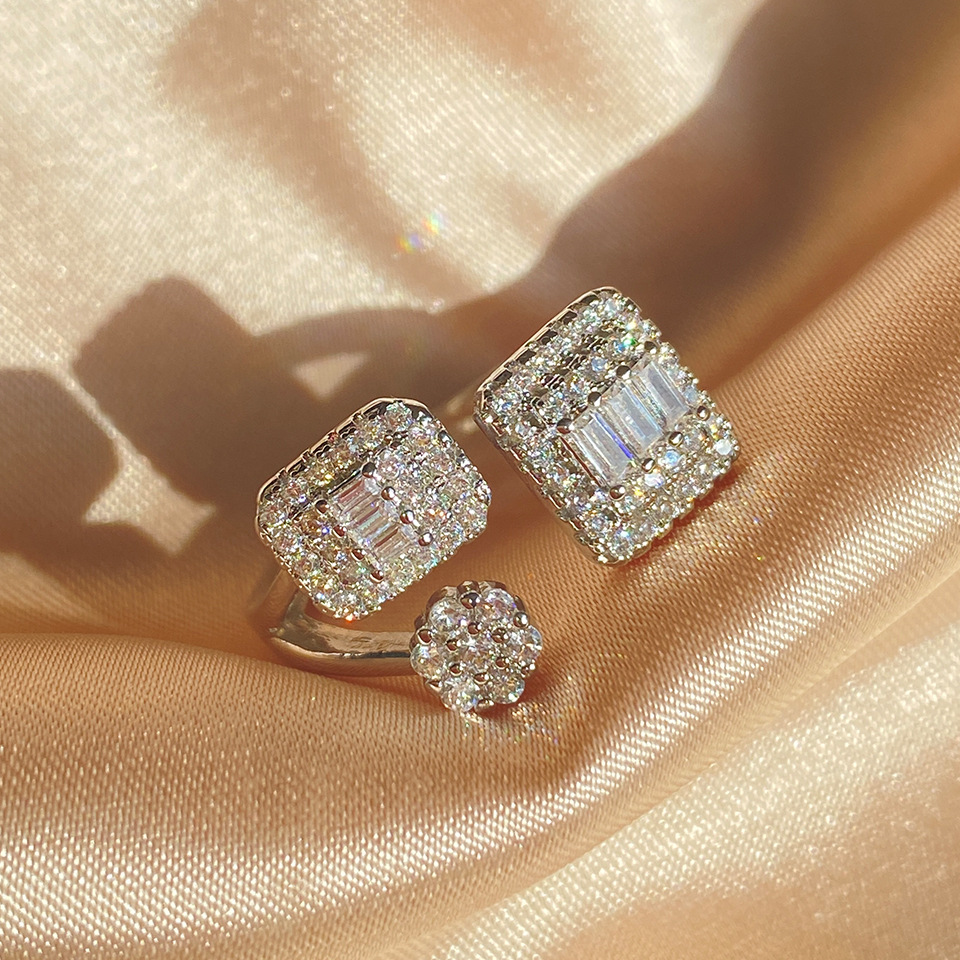 Choucong Gorgeous Weddding Rings Luxury Jewelry 925 Sterling Sillver Fill T Princess Cut White 5A Cubic Zircon CZ Diamond Gemstones Women Open Ring Ad