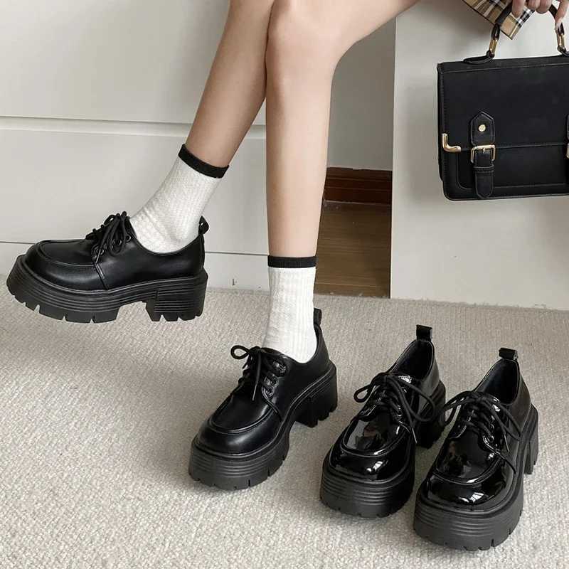 Patent Leather Platform Loafers Women 2024 Preppy Style Lace Up Oxford Shoes Woman Black Thick Bottom Y2K Shoes FemaleXJ250113