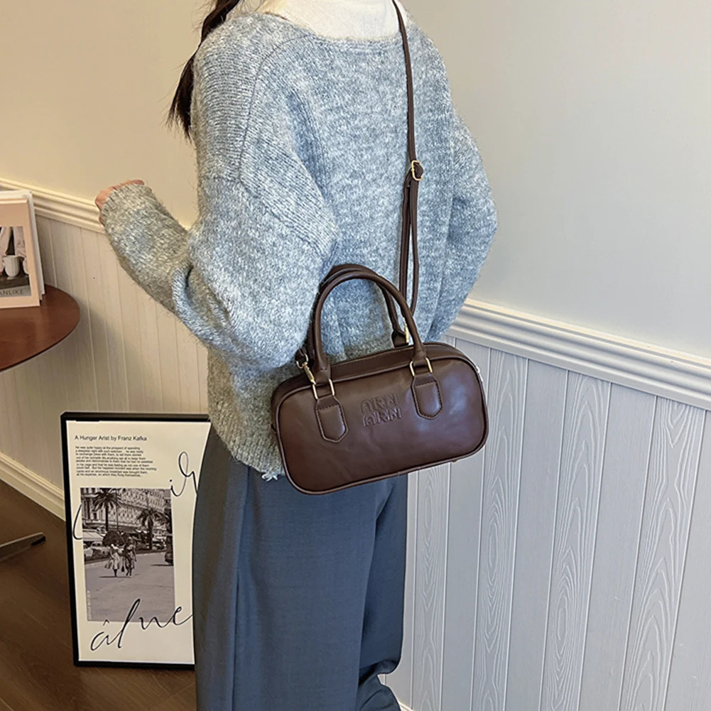 Vintage Handbags for Women PU Leather Shoulder Bag Versatile Cross Body Bag Chic Top Handle Shopper Womens Bags 250113