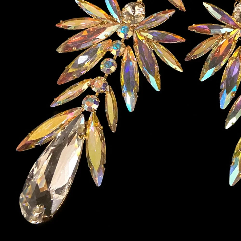 AB rhinestone pendant earrings party accessories fashionable and shiny large-sized crystal statement earrings wedding jewelry 250110