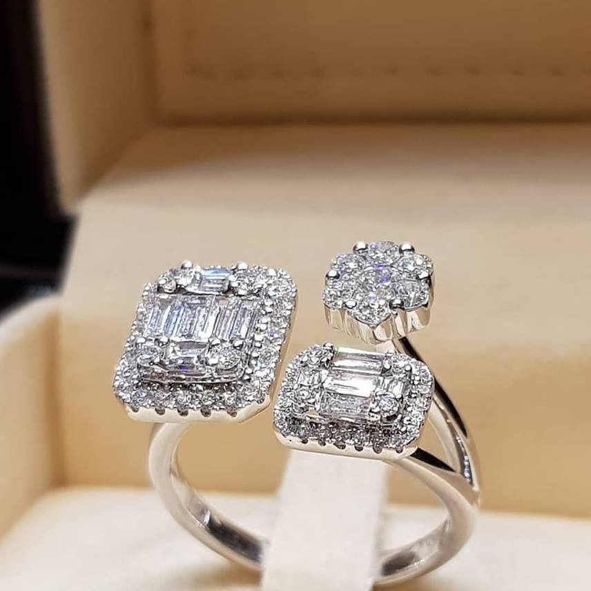 Choucong Gorgeous Weddding Rings Luxury Jewelry 925 Sterling Sillver Fill T Princess Cut White 5A Cubic Zircon CZ Diamond Gemstones Women Open Ring Ad