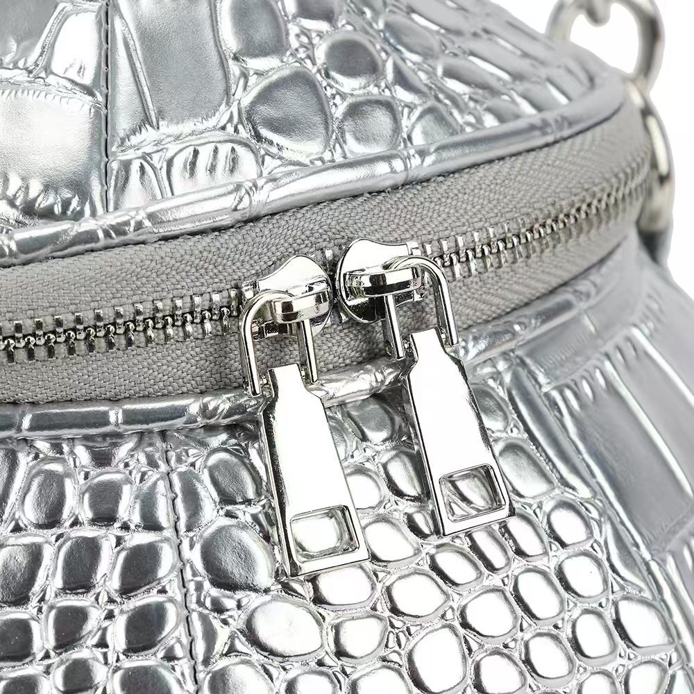 New Designer Creative Teapot Bag Wine Pot Bag Women's Shoulder Bag Outdoor Crossbody Bag Chinese Fashion Trend Bag Free Shipping Personalized Pun