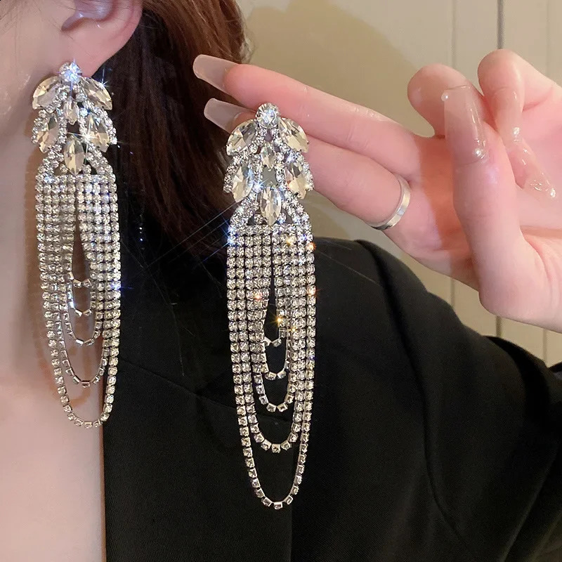 FYUAN geometric crystal earrings oversized long tassel rhinestone earrings womens earrings statement jewelry 250110