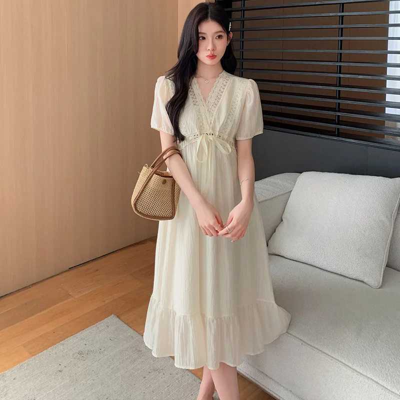 Summer short sleeved maternity dress Drstring waist hollow lace patch work V-neck maternity beach dress holiday dress W250113