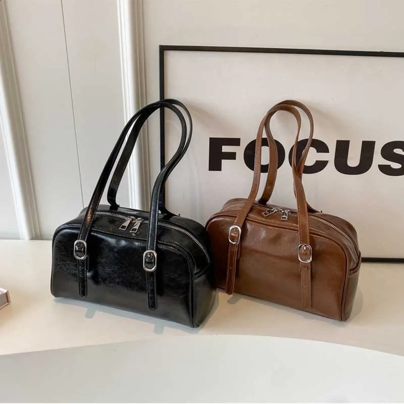 Womans Boston Shoulder Crossbody Bag Monochrome Fashion Handbag with Adjustable Straps armpit for Work Shopping Travel 250107