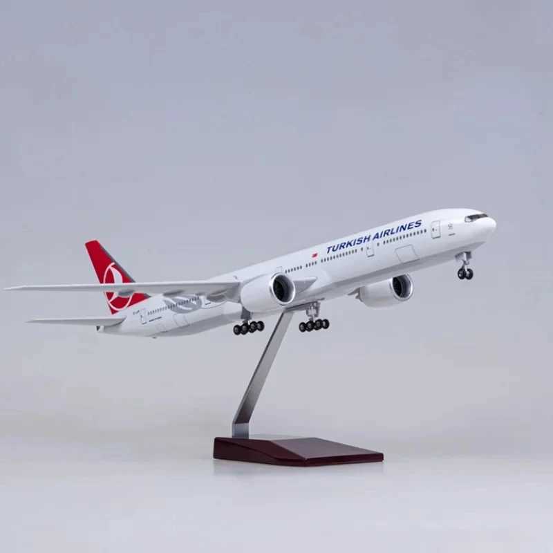 1 157 Scale 47cm Large 777 Airplane Model Turkish Boeing B777 Aircraft Model Die-cast Aircraft with LED Lights For Collector X250114