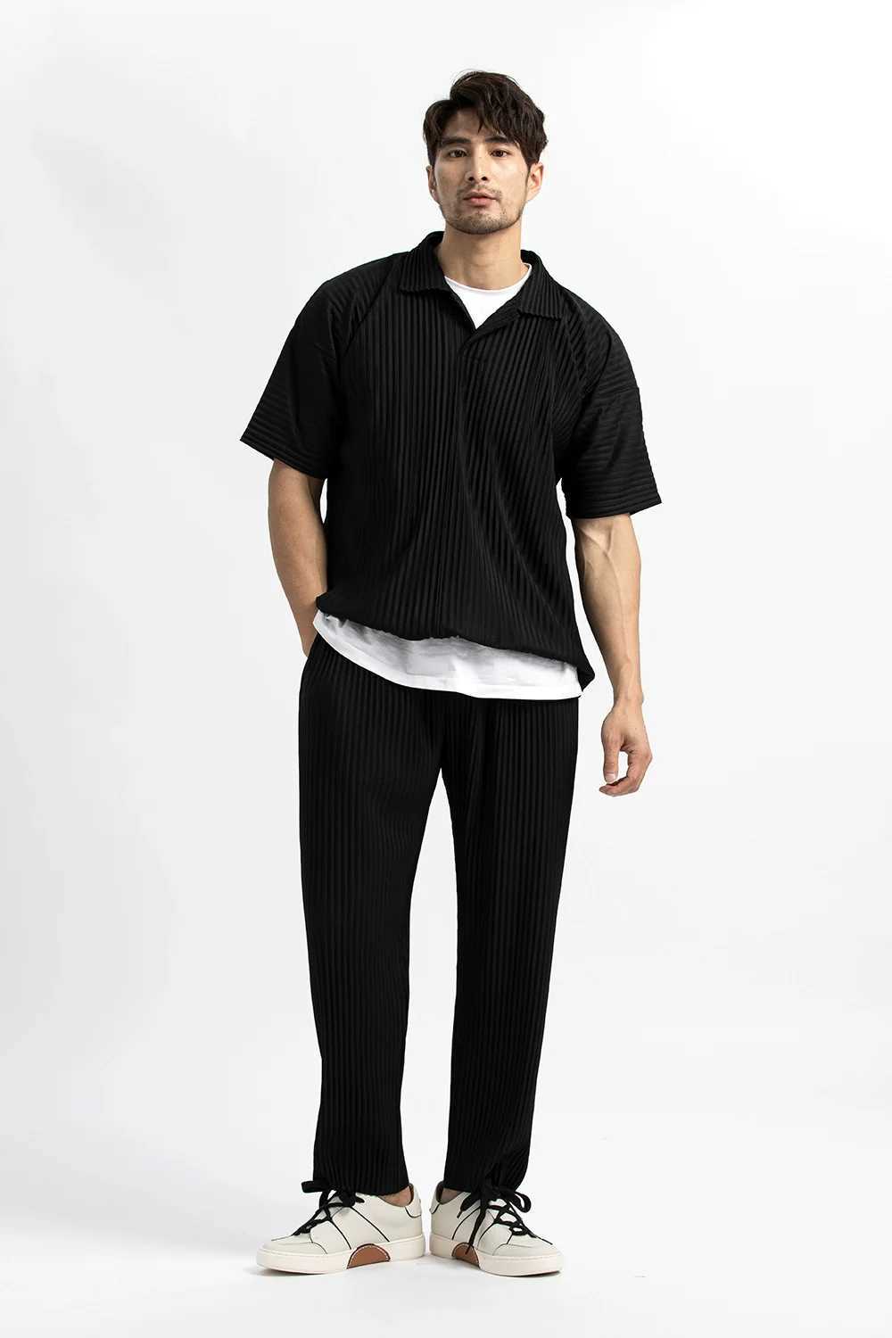 Miyake Pleated Pants For Men Casual Pants Men Japanese Strtwear Men Fashion Japanese Style Trousers Baggy Pants Wild Trousers X250113