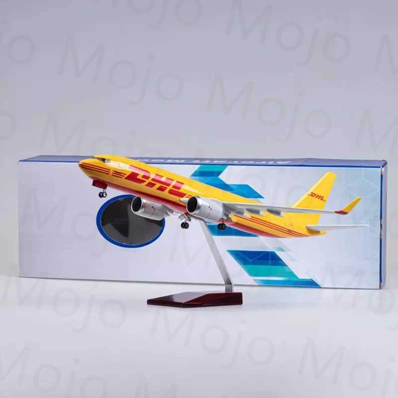 1 85 Scale 47cm 737 Large Model Airplane DHL Boeing B737 Plane Models Diecast Airplanes with LED Light For Collection or Gift X2501141