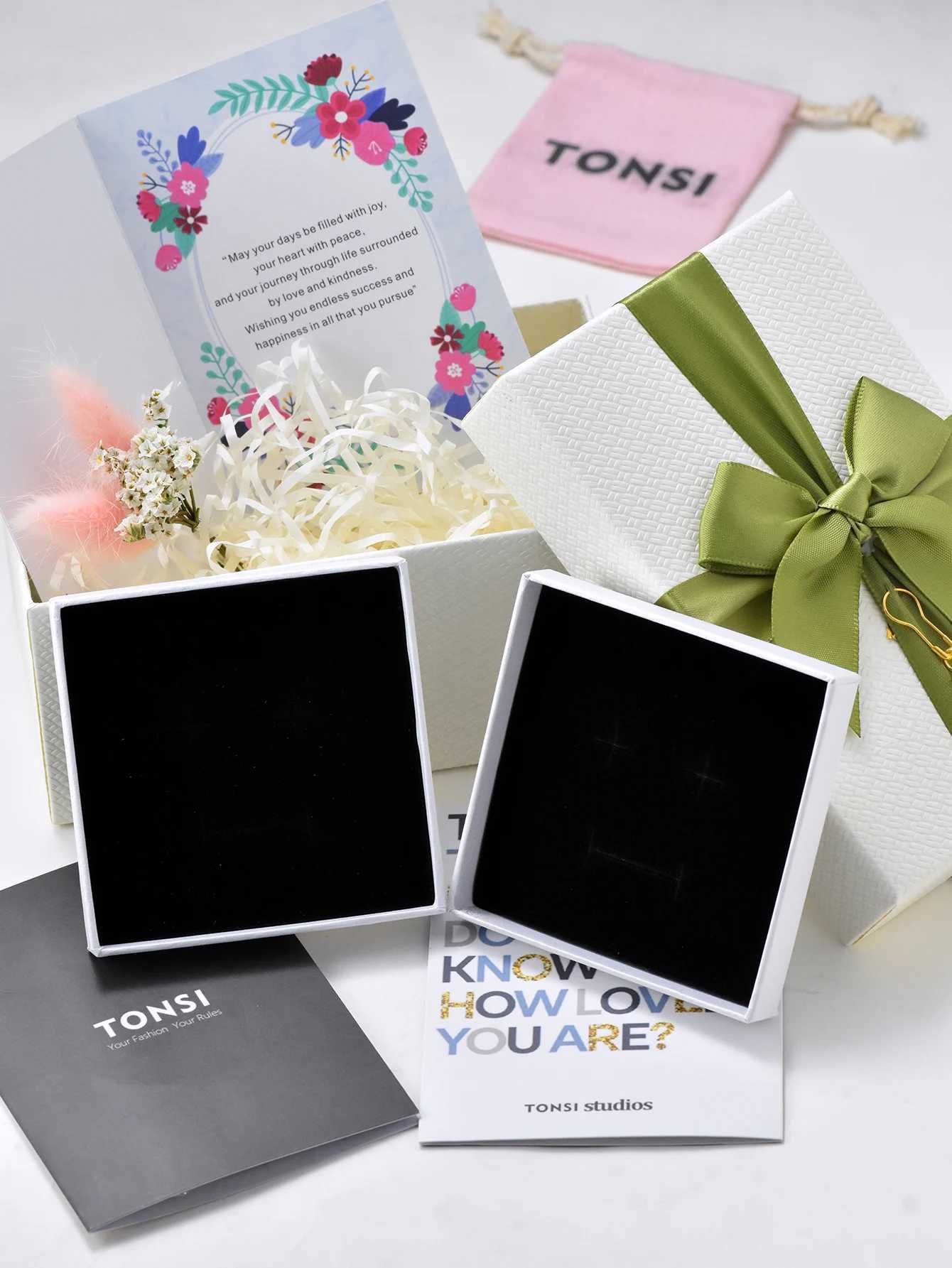 Bangle 2pcs Fashion Simple Stainless Steel Bracelet Womens Valentines Day Mothers Gift Available H250217