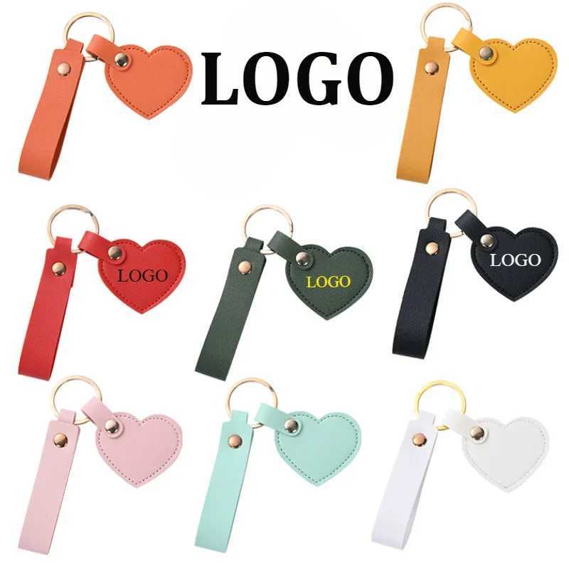 Keychains Lanyards Customized Heart Leather Keychain Print Colorful Key Chain Laser Engrave Personalize Love Couple Keyring Car Bag Accessory H250115
