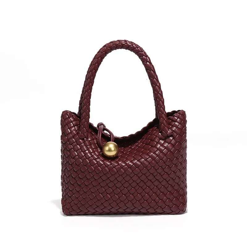 Summer aron Handheld Single Shoulder Women's New Style Handwoven High-End Feel Underarm Fashionable Crossbody Bag