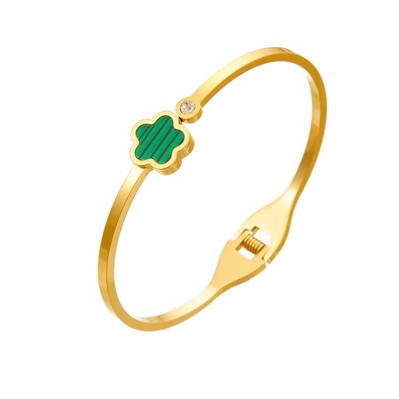 Bangle Titanium Bracelet With Five-leaf Flowers And Four-leaf Clover Does Not Fade In Summer. High-grade Stainless Steel Jewelry Lady H250115