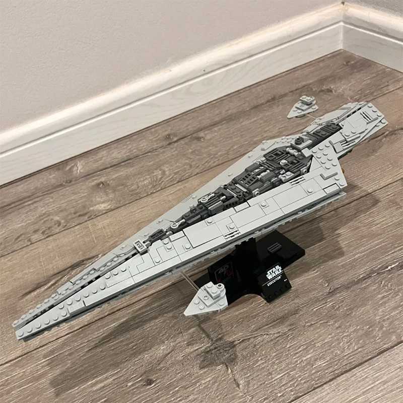 630PCS IN STOCK Executor Building Blocks Super Spaceship Model Fit 75356 Assembling Bricks Toy Birthday Gift For Children Adult W250115
