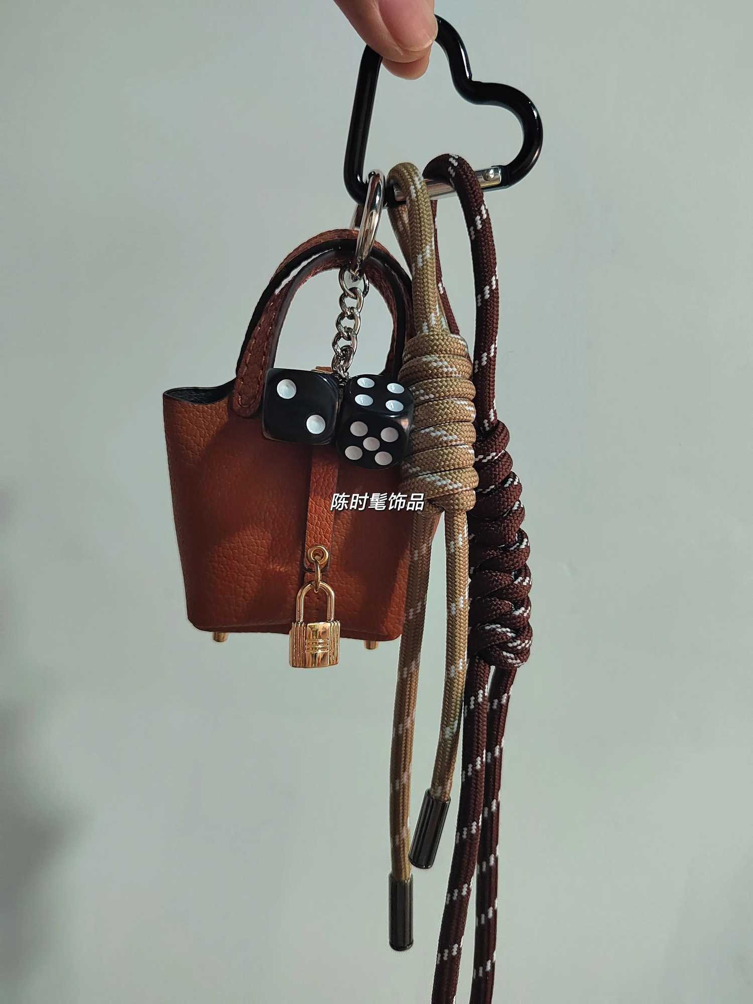 Keychains Lanyards Extremely complicated pendant vegetable basket bag headphone rodeo rope color matchingbag hanging H250115