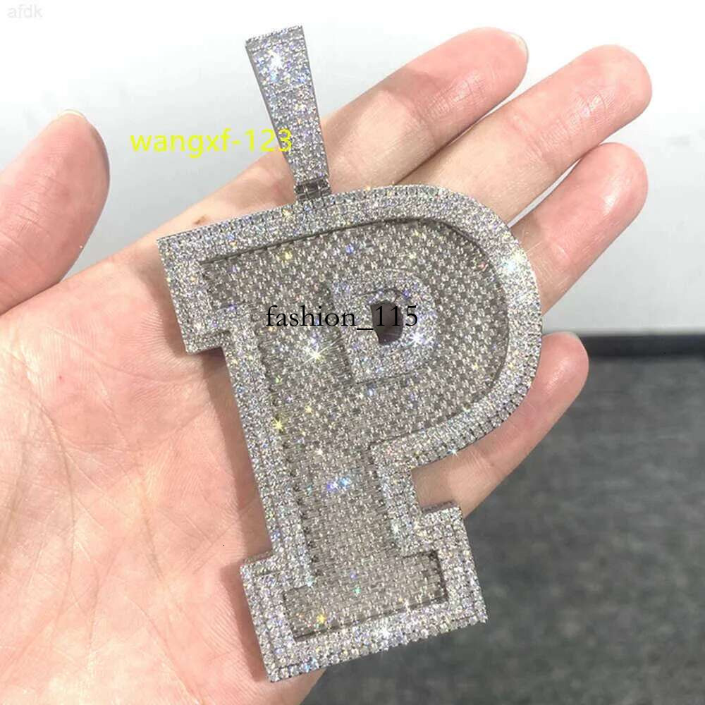 Custom Iced Out Baguette p Sier Vvs Moissanite Hip Hop Men 2.5 Inches Letter Pendant