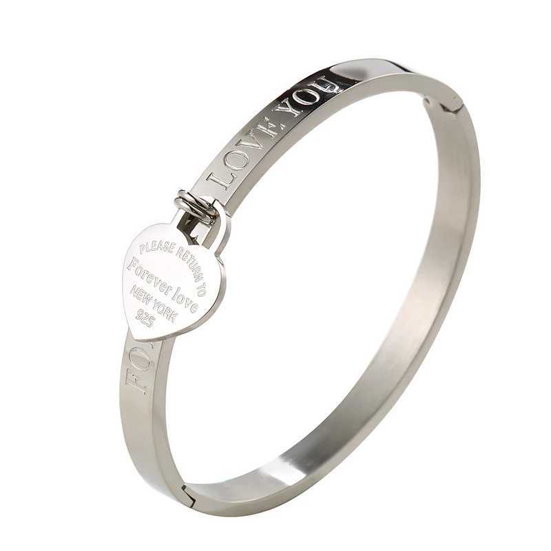 Bangle Trendy Stainless Steel Bangles Bridesmaid Gift Gold Color Cuff Forever Love Heart Bracelets Female 2022 H250115