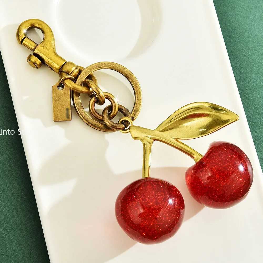 Keychains Lanyards Fashion Delicious Red Cherry Keychain Summer Fruits Cherries Pendant Keyring For Women Men Jewelry Bag Key Accessories Gift H250115