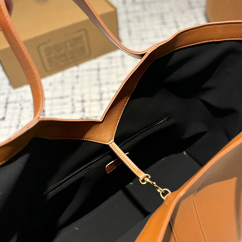 Designer Handbag High quality Luxury Bag Women s New Cinnamon Suede Shoulder Bag Fashionable Armpit Bag Outdoor Leisure Storage Bag