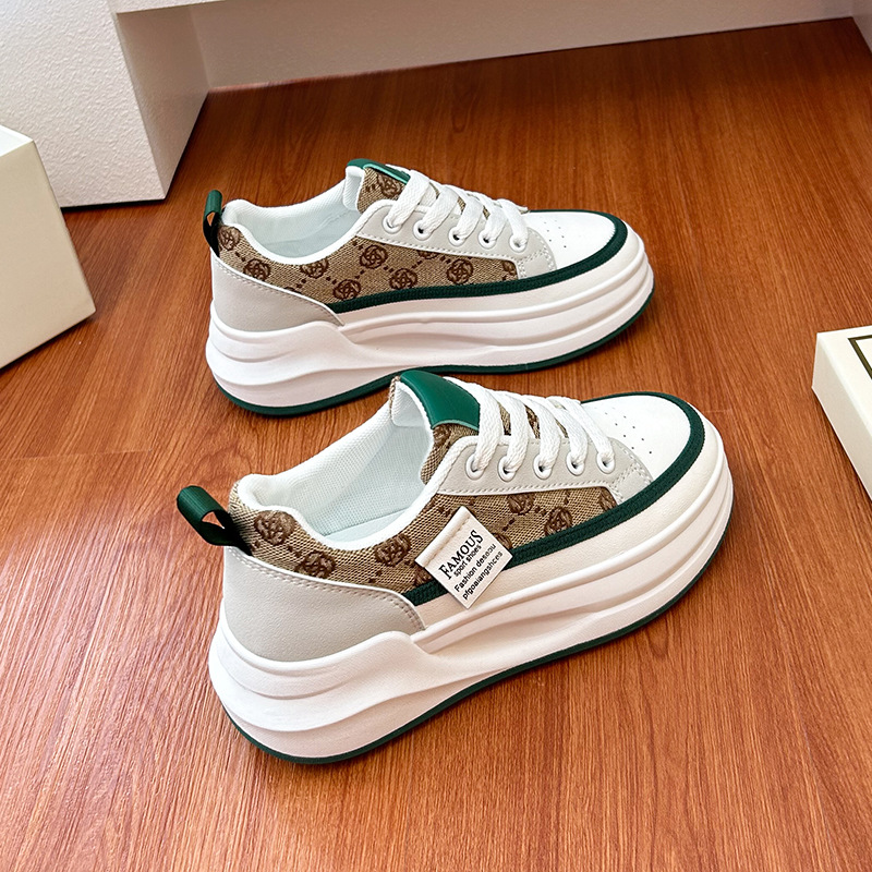 Women Casual Shoes Thick Sole Fashion Versatile Design Sense Korean Version Triple Grey Green Free shipping