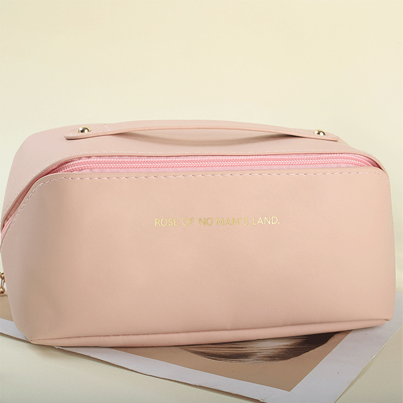 Personalized Makeup Bag Custom Embroidered Travel Cosmetic Christmas Gifts for Her Bridesmaid Birthday Gift Women 240313
