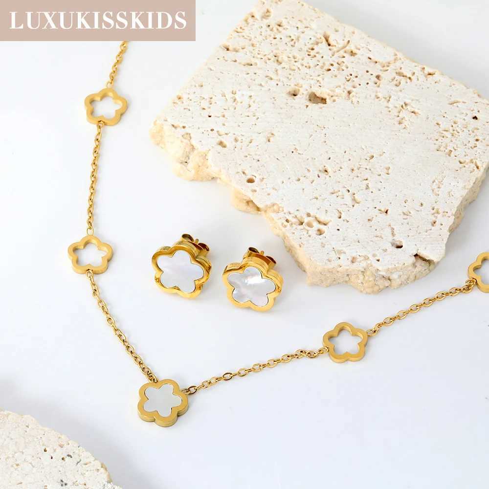 Bracelet Earrings Necklace LUXUKISSKIDS Golden Clover Shell Jewelry Set for Women/Girls Stainless Steel Flower Sets Elegant Accessories H250115