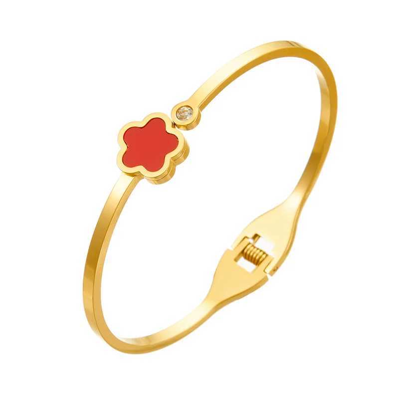 Bangle Titanium Bracelet With Five-leaf Flowers And Four-leaf Clover Does Not Fade In Summer. High-grade Stainless Steel Jewelry Lady H250115