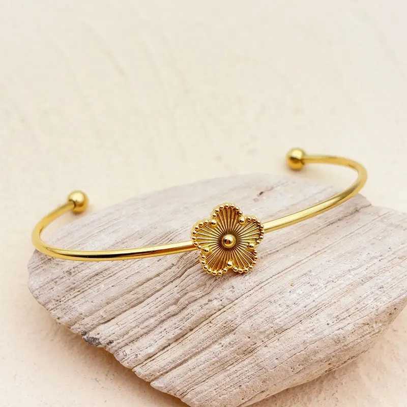 Bangle Lucky 5 Four Leaf Clover Bracelet Wome Gold 18K Plated Bangles High-end Stainless Steel Jewelry Accessories H250115