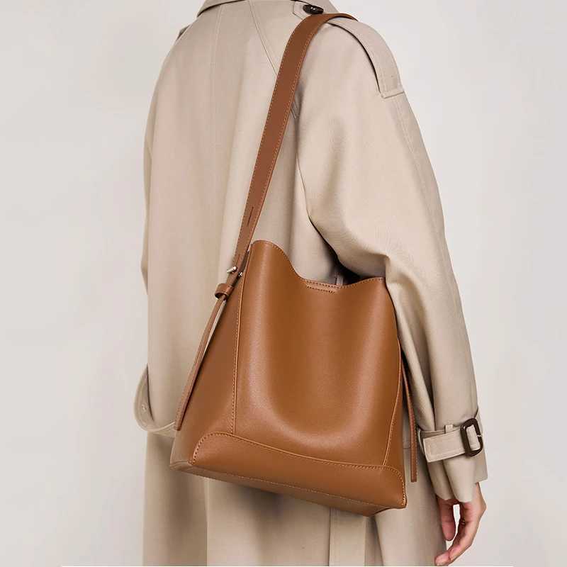 100% Genuine Leather Women Shoulder Bag Large Capacity Cowhide Bucket Bags Fashion Casual Female Crossobdy Bag 2391 Z250115