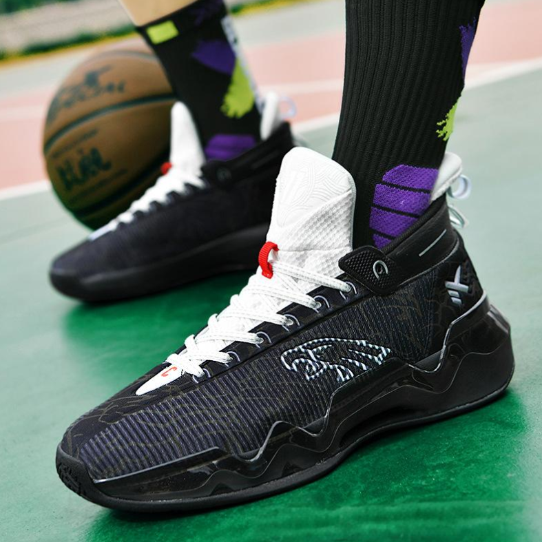 Men Women Sports Shoes Fashion Thick Sole Wear-resistant Basketball Shoes Design Sense Handsome Multi Color Free shipping