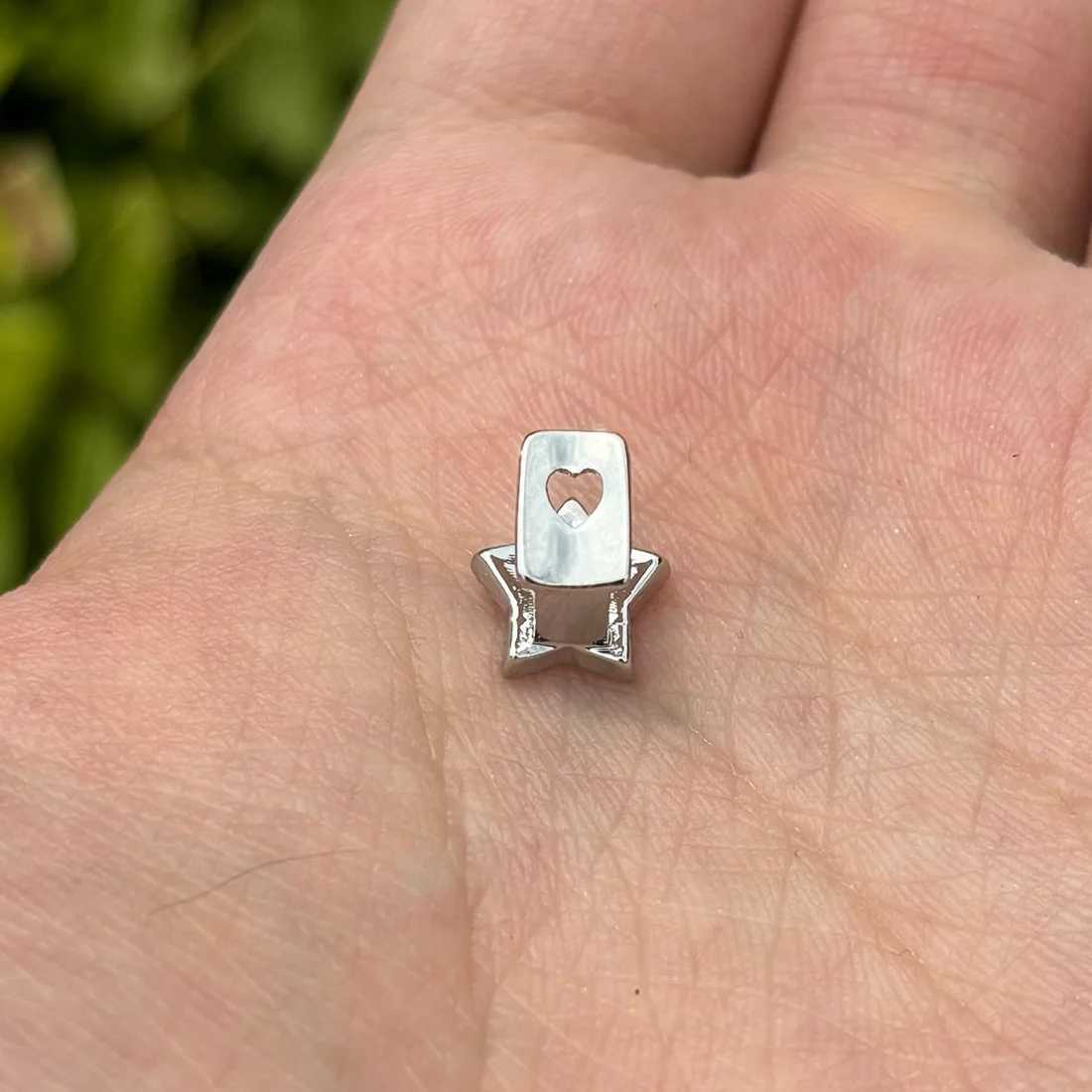 RACHELZ Hip Hop Single Cubic Zircon Hollow Star Tooth Grillz Trend 14K Gold Plated CZ Stone Teeth Caps For Women Men JewelryXJ250114