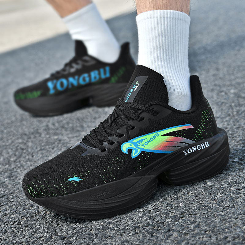 Men Women Sports Shoes Fashion Thick Sole Running Design Sense Training Couple Sneakers Multi Colors hot Free shipping