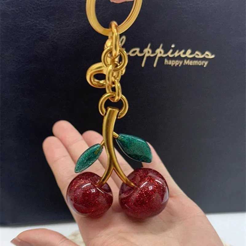 Keychains Lanyards Fashion Cherry Keychain Summer Fruits Cherries Pendant For Handbag Shoulder Bag Women Jewelry Accessories Gift H250115