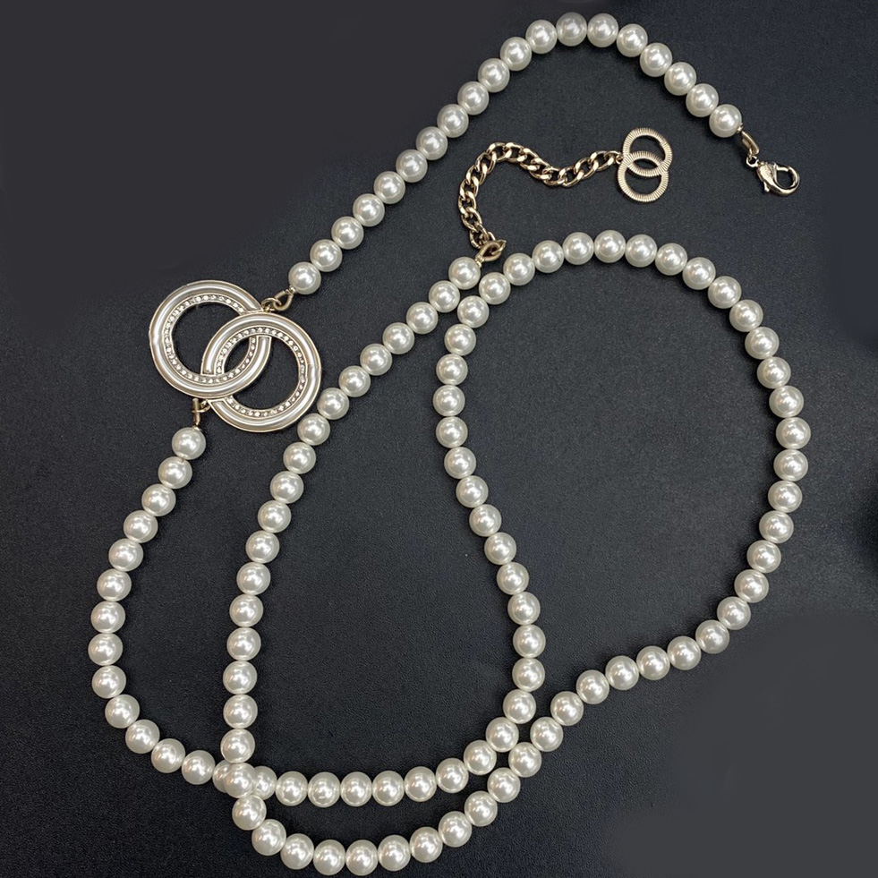 Never Fading Pendants Necklaces Fashion Womens Real Gold Brass Copper Stamp Letter Choker Pendant Necklace Long Pearl Sweater Chain Classic Jewelry Accessories