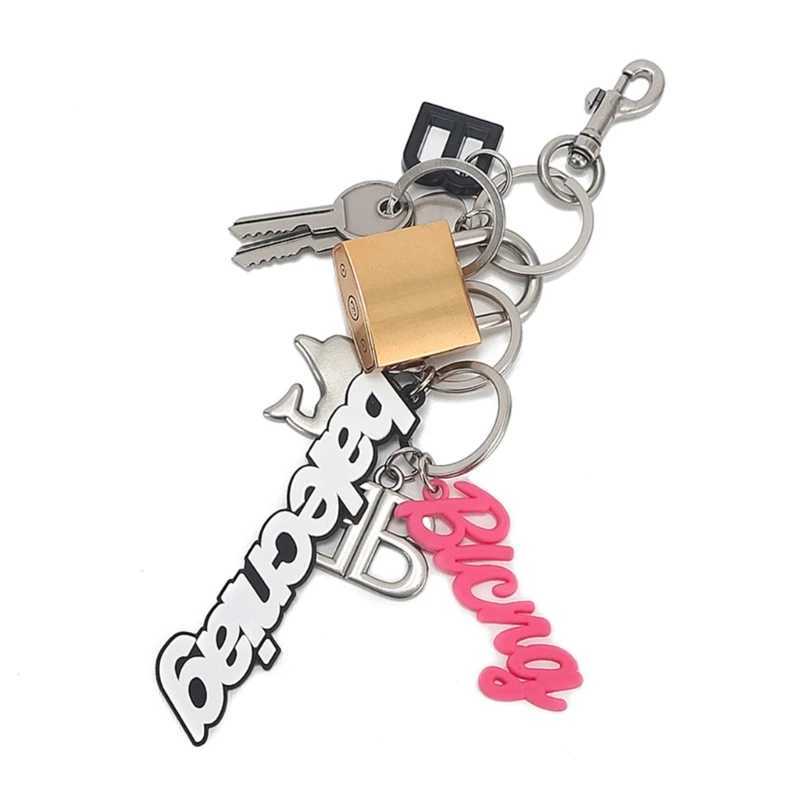 Keychains Lanyards Fashionable metal interesting lock design keychain personalized rdy shaped key accessory suitable for daily carrying H250217