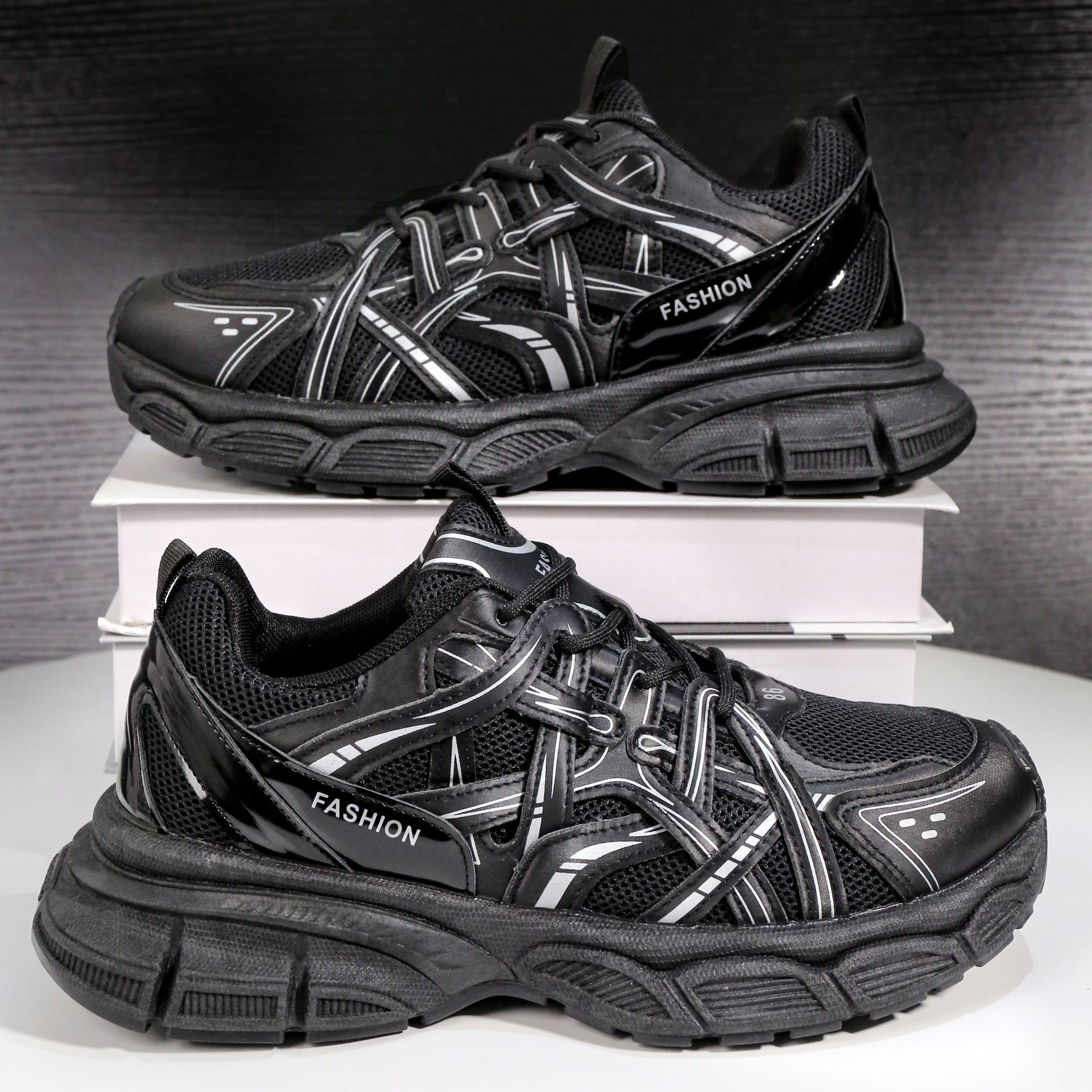 Men Sports Shoes Thick Sole Chunky Shoes Trendy Versatile Casual Style High-end Triple Black Silver Champagne Free shipping