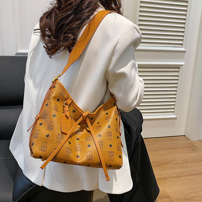 Free shipping designer bag Shoulder Bags single tote bag bear Crossbody bag fashion womens bag