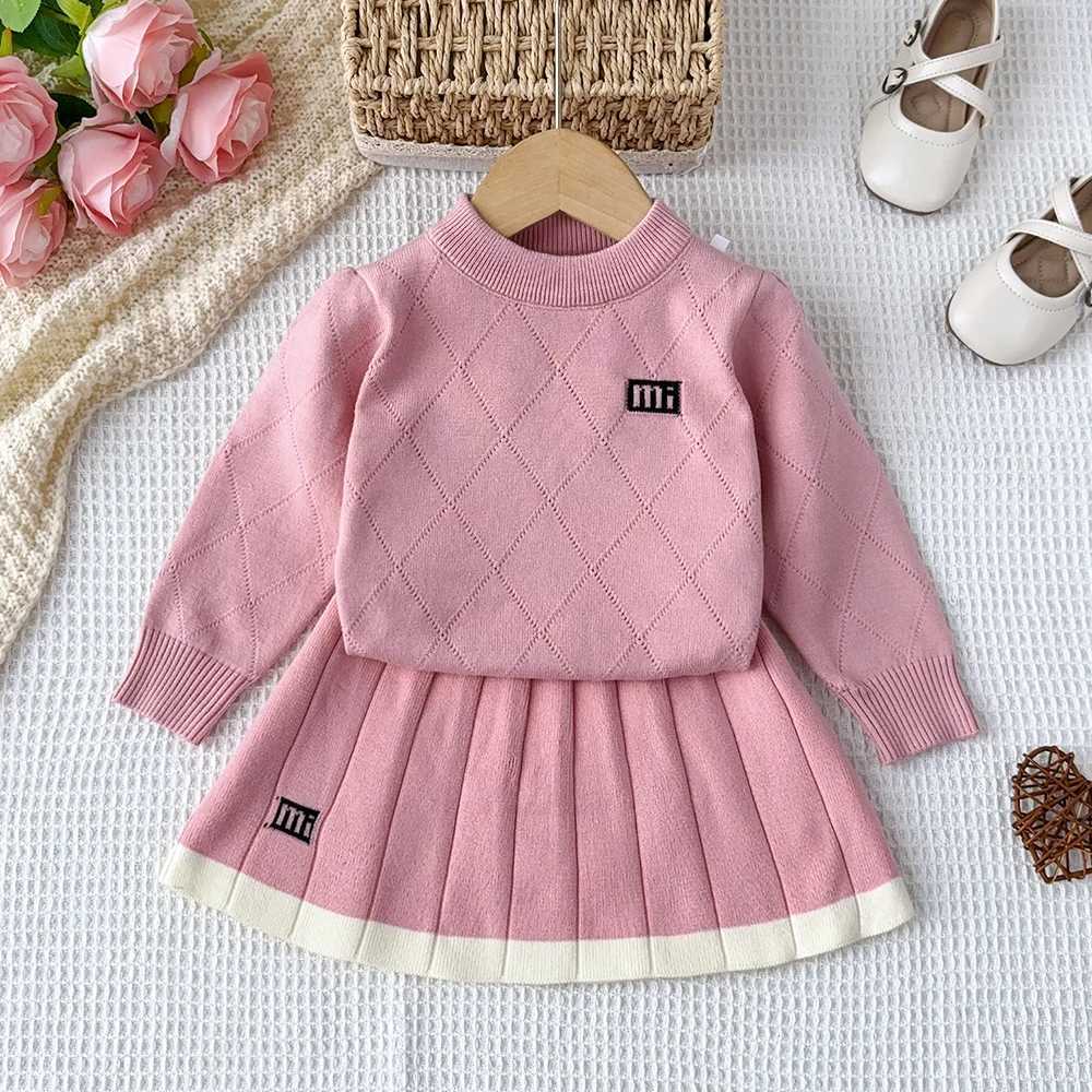 Bear Leader 37 YChildrens Clothing Winter Sweater Long Sleeved Letter Printed Round Neck Toppleated Aline Skirt 2piece Sets L2509263PZ7